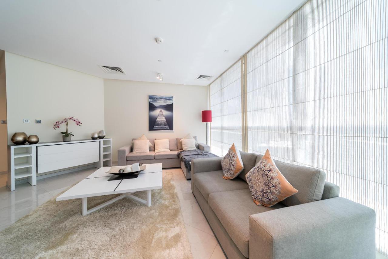 Hometown Apartments - Luxury And Spacious 3 Bedroom Apartment In Marina 두바이 외부 사진